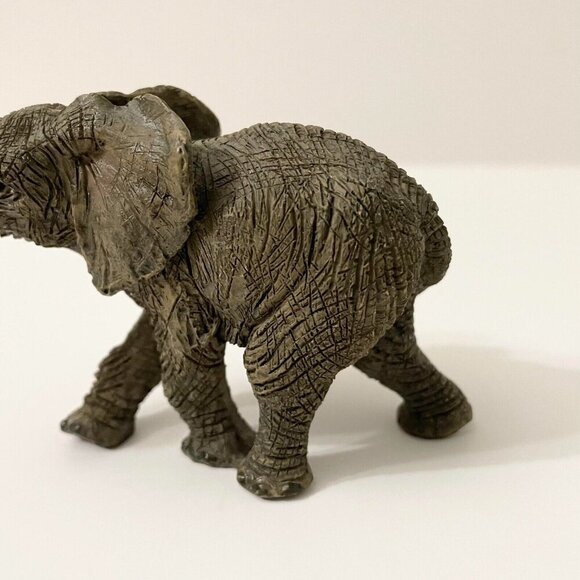 Vintage Elephant Resin Figurine 4.5 Inch Long Figure - Picture 3 of 16